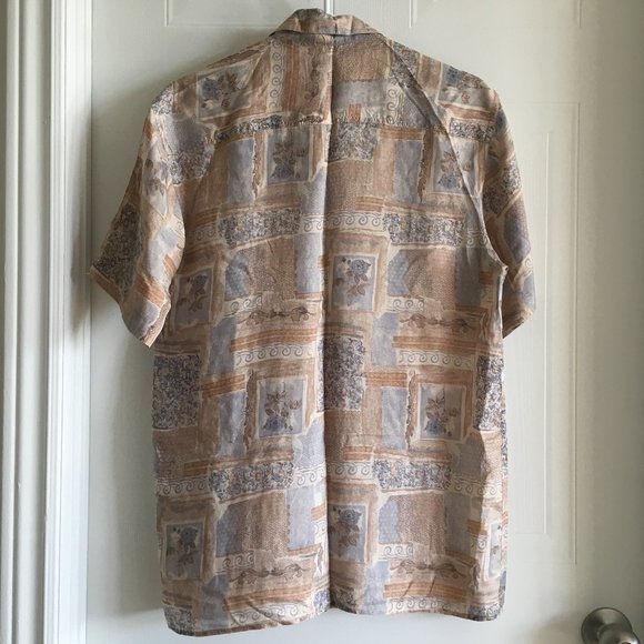 Vintage Floral Beige 100 % Silk Short Sleeve Shirt - Picture 3 of 8